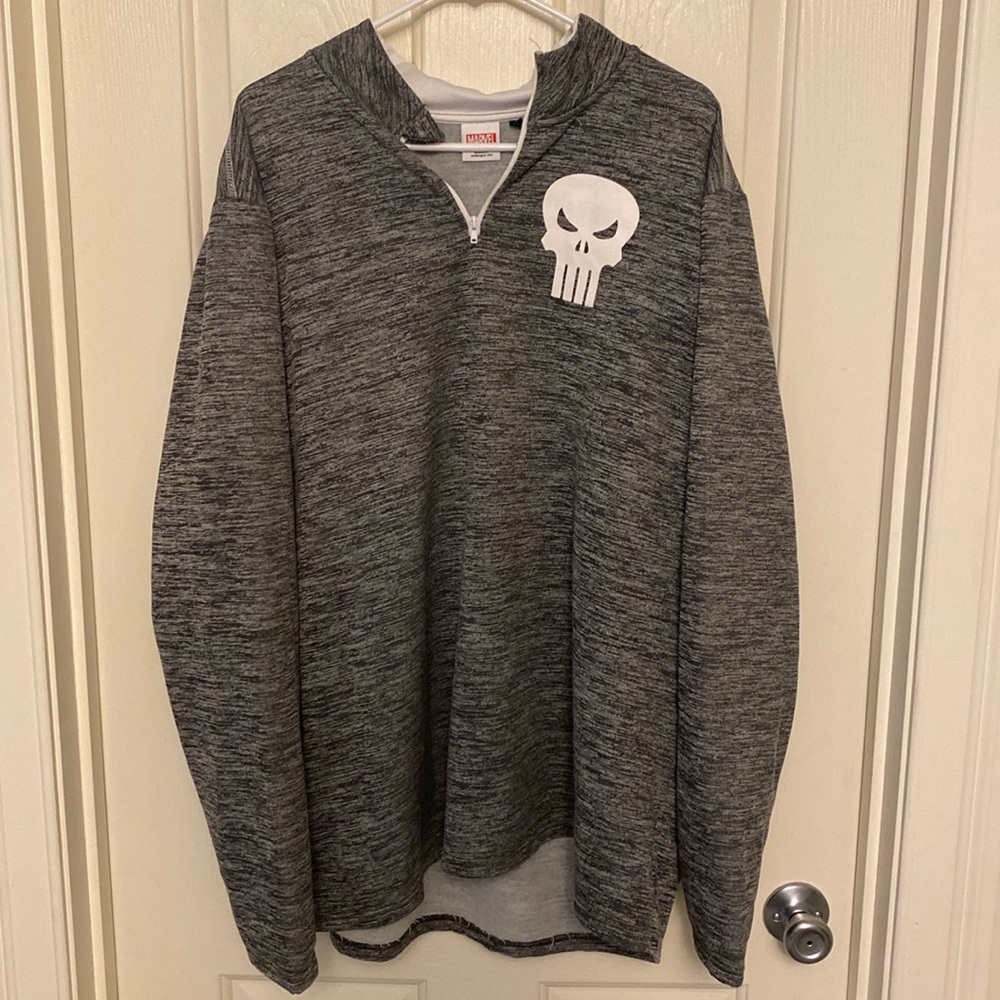 Marvel Punisher 1/4 zip sweatshirt 2XL
